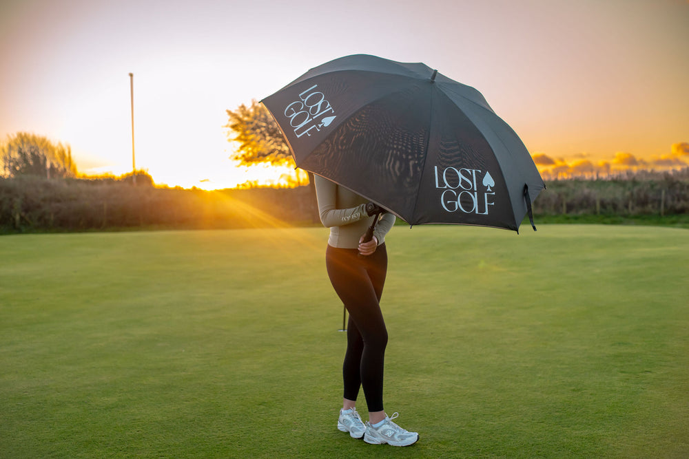 Lightweight durable golf umbrella, rain or sun protection by LMC