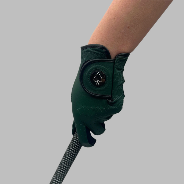 Women’s golf glove in green, washable and stylish from LMC