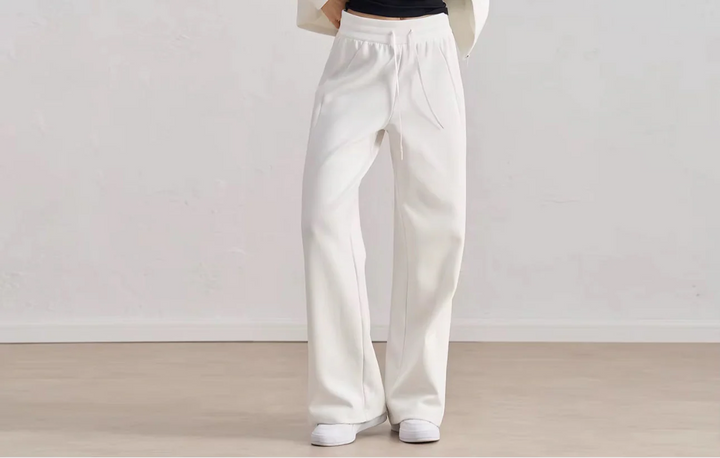 Wide-leg women’s white court trousers, non-see-through stretch